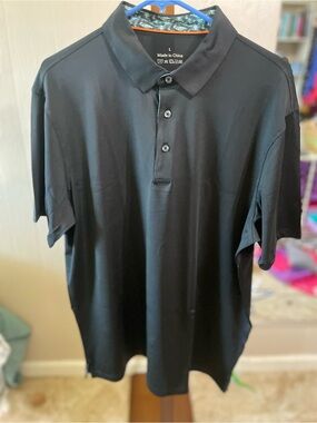 Men's Black Polo Shirt - Classic Short-Sleeve Polo